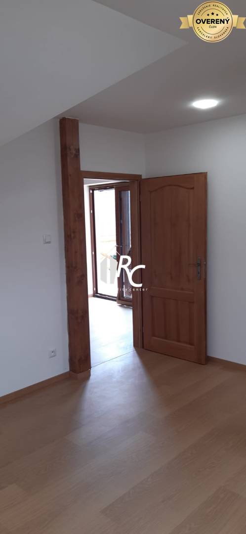 Rent Four+ bedroom apartment, Four+ bedroom apartment, Martin, Slovaki