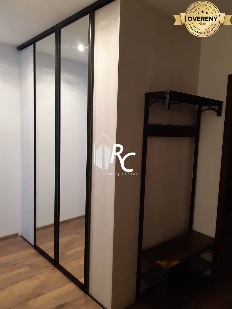 Rent One bedroom apartment, One bedroom apartment, Rumunskej armády, M