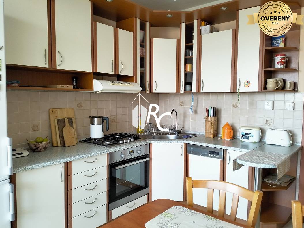 Sale Three bedroom apartment, Three bedroom apartment, M.Dullu, Martin