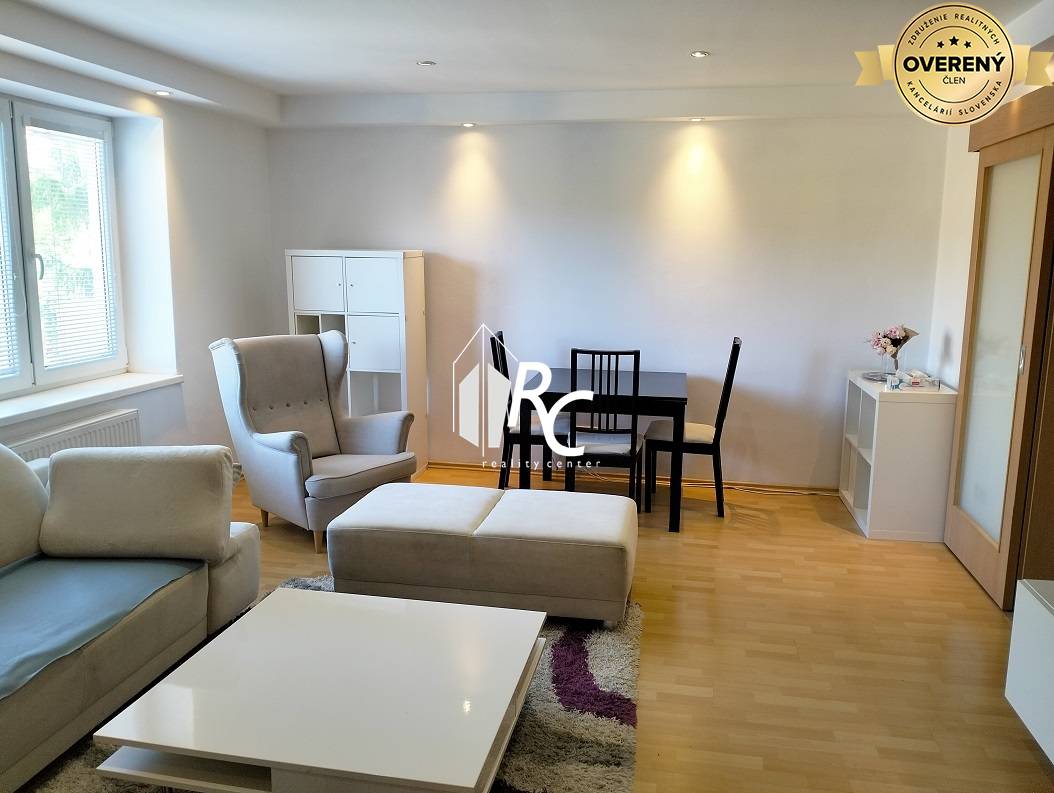 Rent Two bedroom apartment, Two bedroom apartment, Červenej armády, Ma