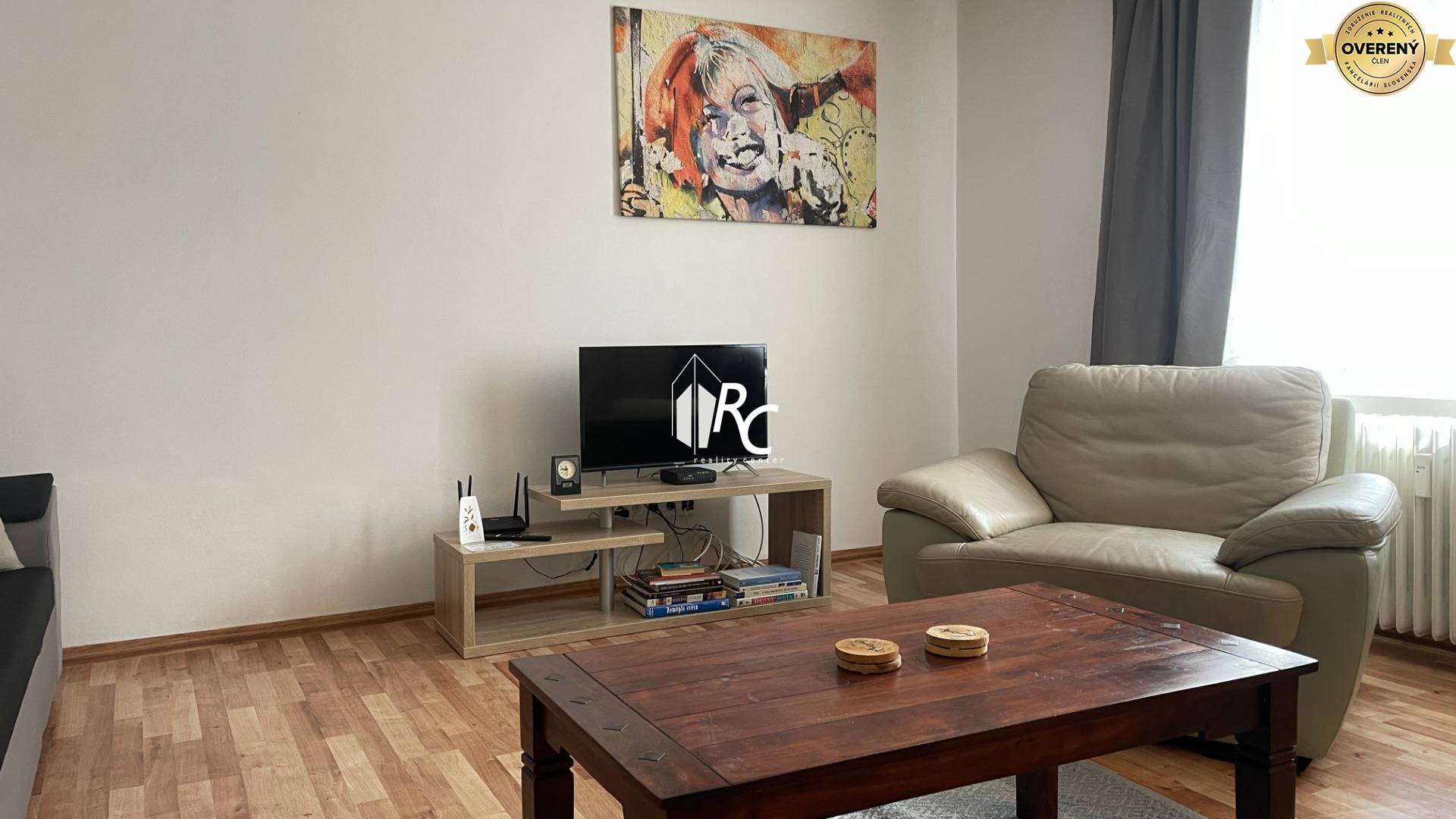 Rent One bedroom apartment, One bedroom apartment, Štúrovo námestie, M