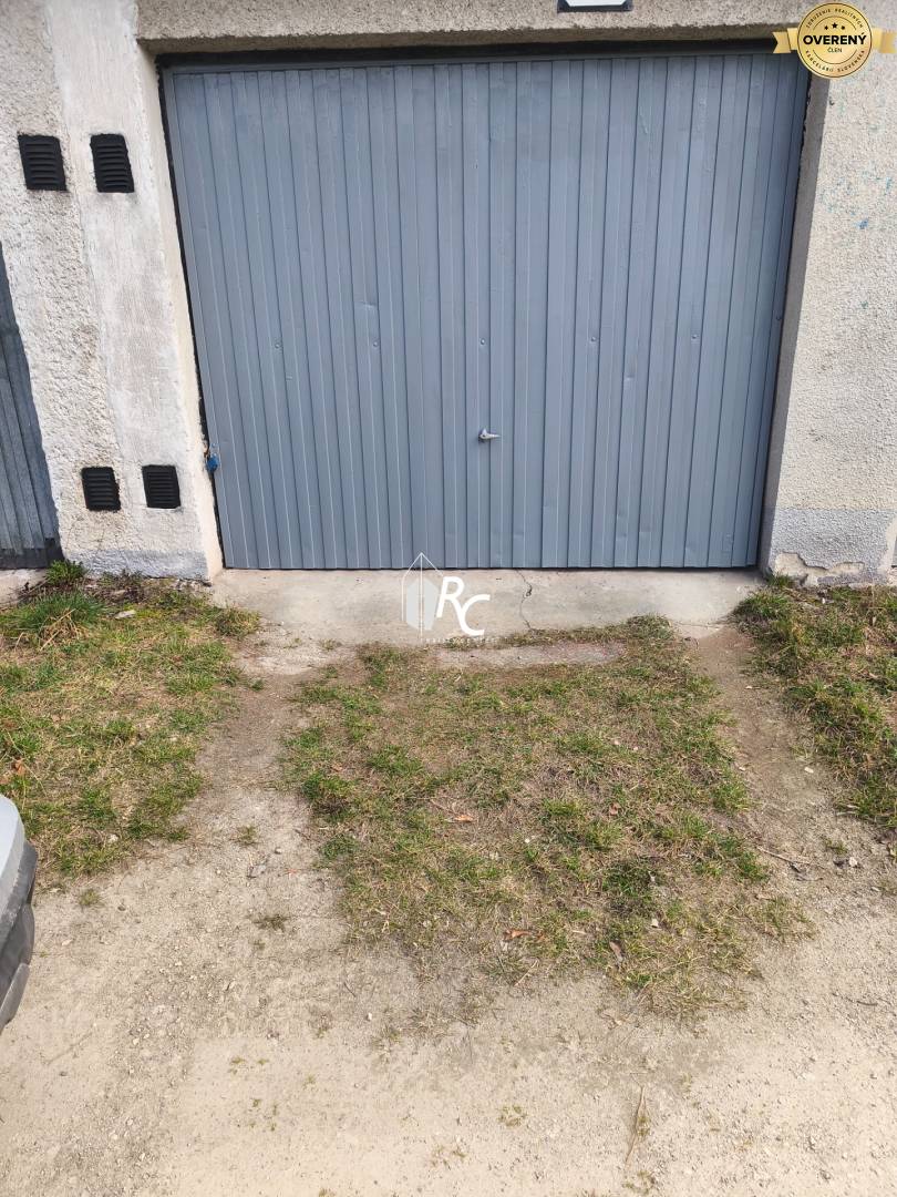 Sale Garage, Garage, Kozmonautov, Martin, Slovakia