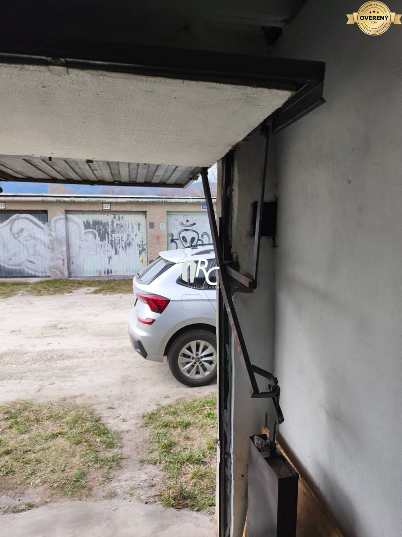Sale Garage, Garage, Kozmonautov, Martin, Slovakia