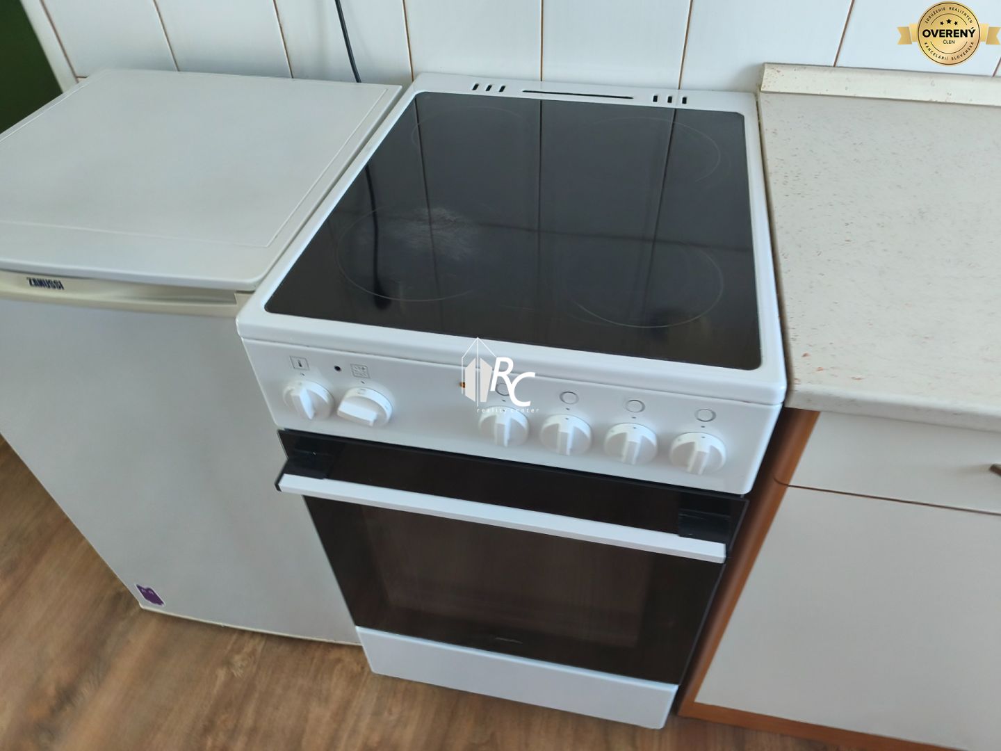 Rent One bedroom apartment, One bedroom apartment, Štúrovo námestie, M