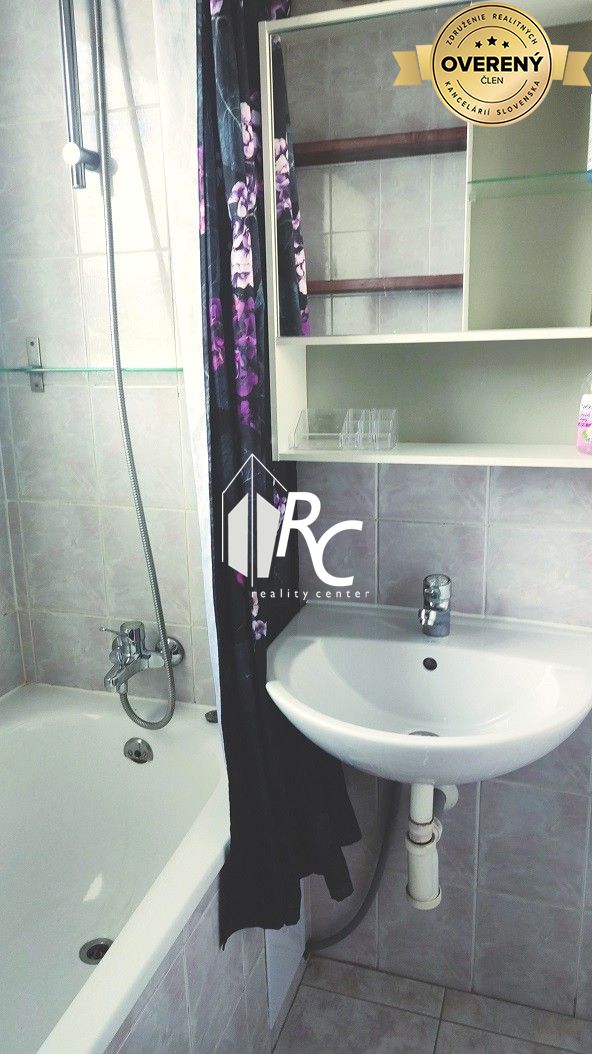 Rent Two bedroom apartment, Two bedroom apartment, Majakovského, Marti