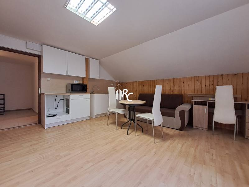 Rent Two bedroom apartment, Two bedroom apartment, Jilemnického, Marti